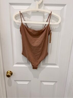 SKIMS Neutral Brown Seamless Bodysuit